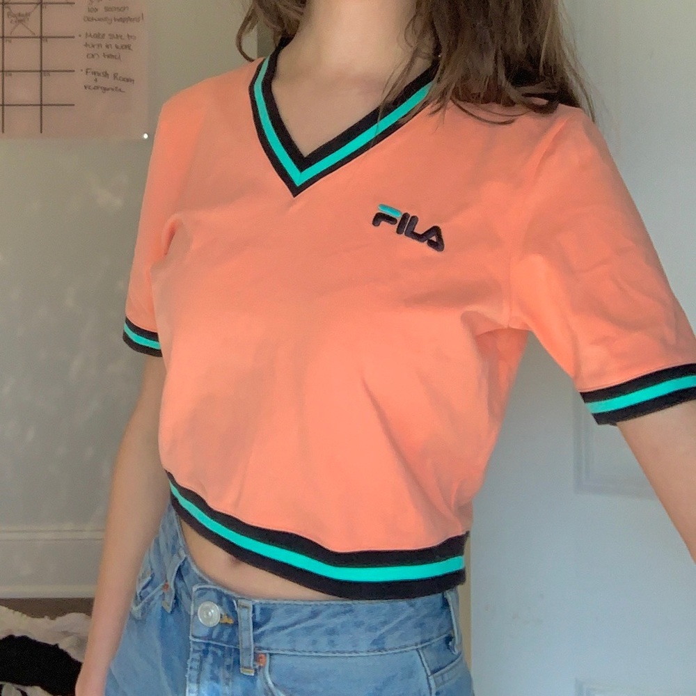 Fila crop shirt